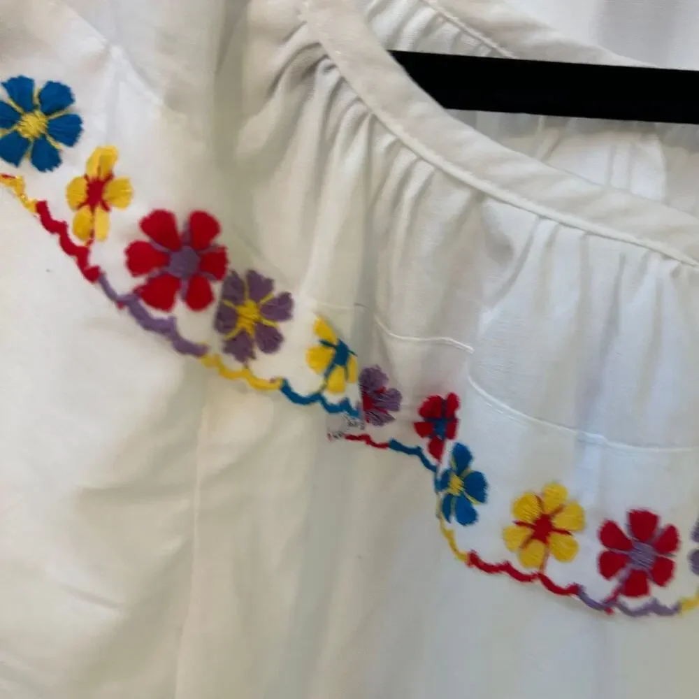 VTG Rockmount Ranch Wear White Floral Embroidered Ruffle Peasant Blouse Boho - Picture 6 of 8